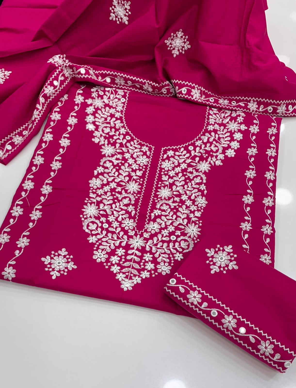 9MM Sitara Pakka Thread Work Style Computer Embroidery 3pc Dress