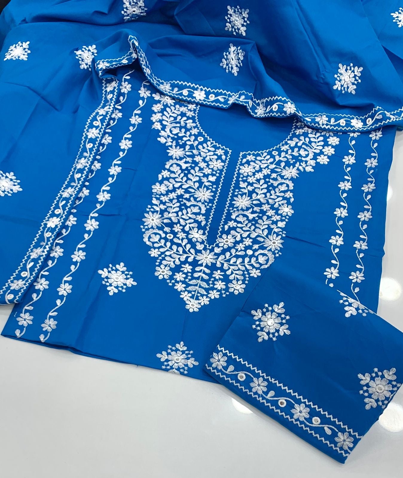 9MM Sitara Pakka Thread Work Style Computer Embroidery 3pc Dress