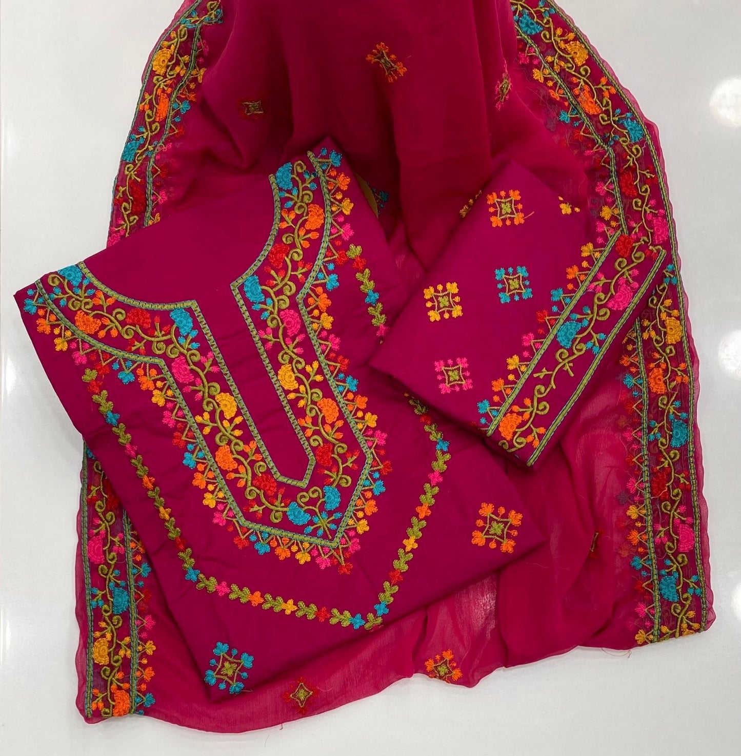 Pakka Handmade Work Style Computer Multi Embroidered 3pc Dress 👗