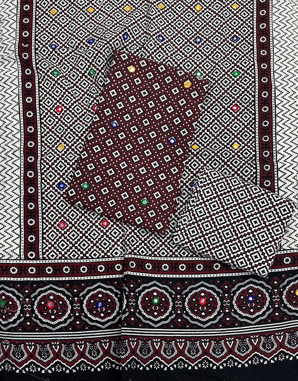 Ajrak Soft Cotton 3-Piece Suit with Multi Sitara Foil Work – Hand-Dyed Traditional Elegance