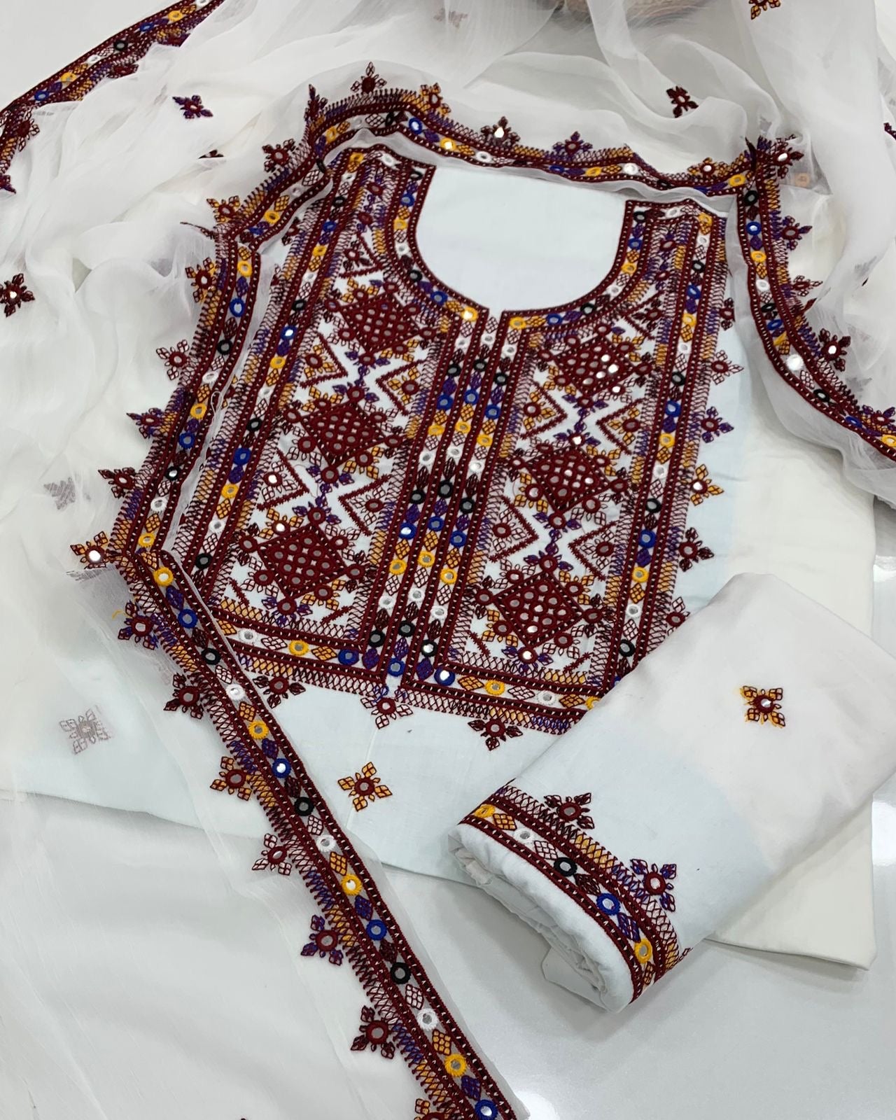 Balochi Thick Thread Work Fancy 3pc Dress 👗