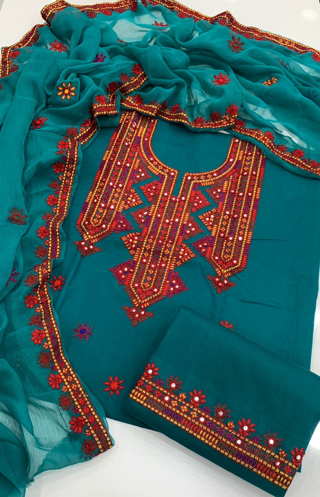 Balochi Arri Sitara Work 3pc Dress 👗