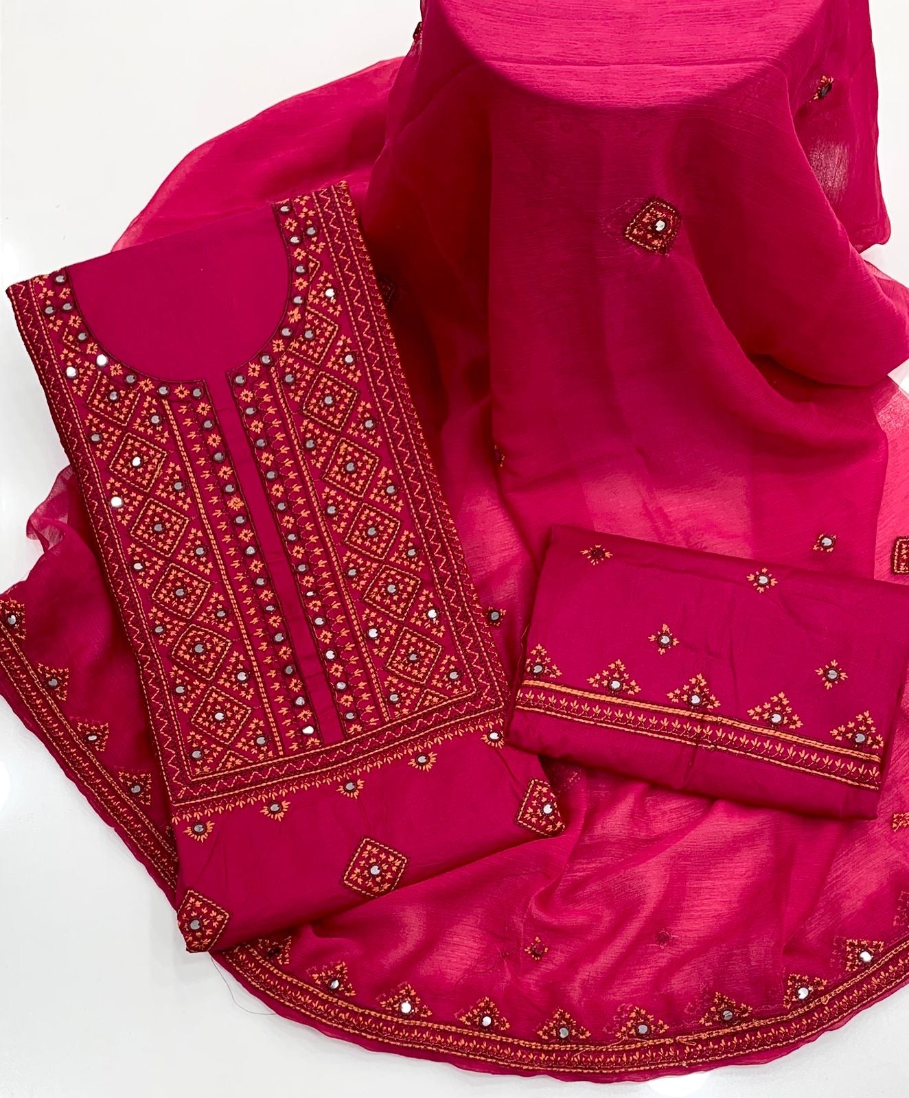 Balochi 9MM Sitara Thick Thread Work 3pc Dress 👗