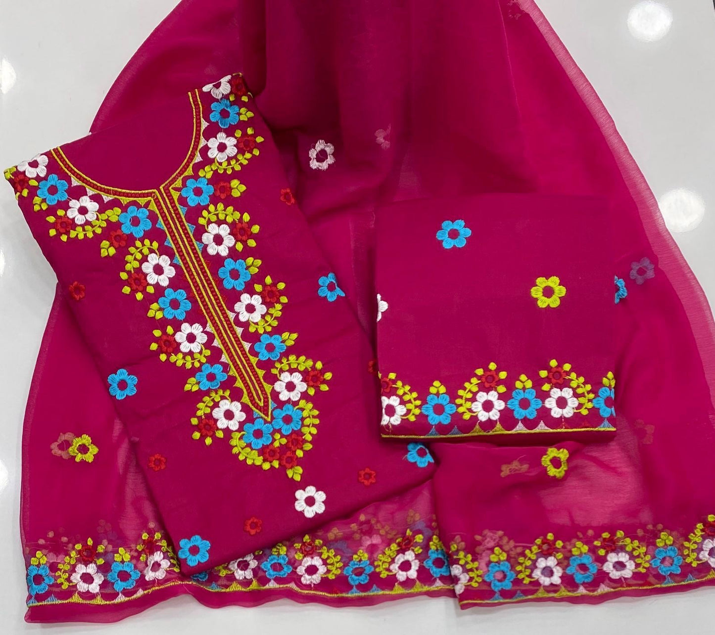 Applic Style Computer Embroiderd 3pc Dress 👗