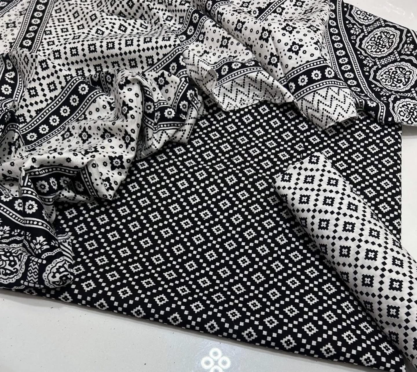 Ajrak Block Print 3 Piece Dress – Soft Winter Cotton Fabric