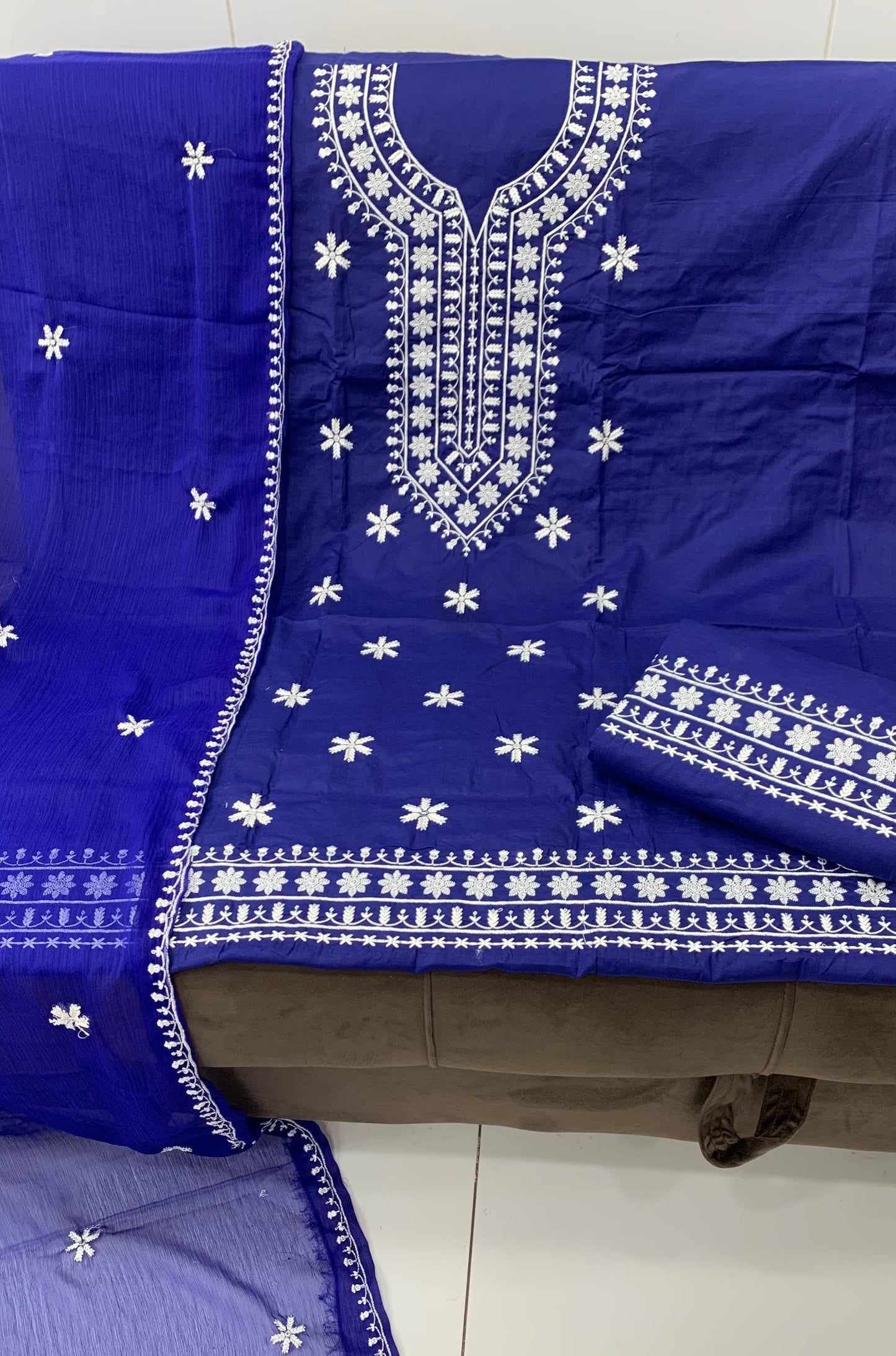 Two Side Sequence Embroidery Border Chiffon Dupatta 3pc Dresses 👗