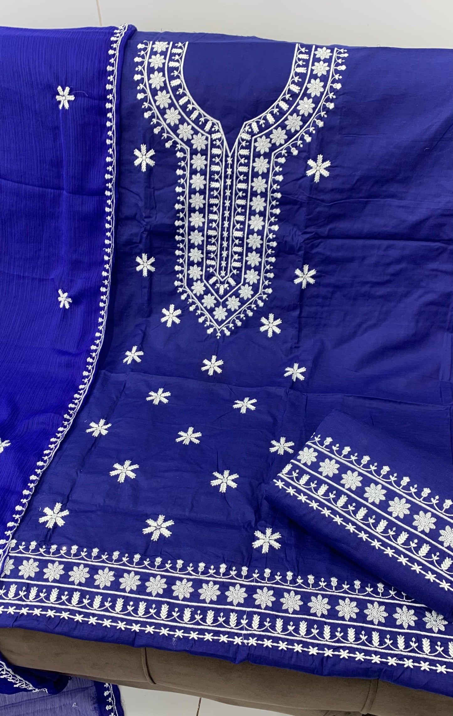 Two Side Sequence Embroidery Border Chiffon Dupatta 3pc Dresses 👗