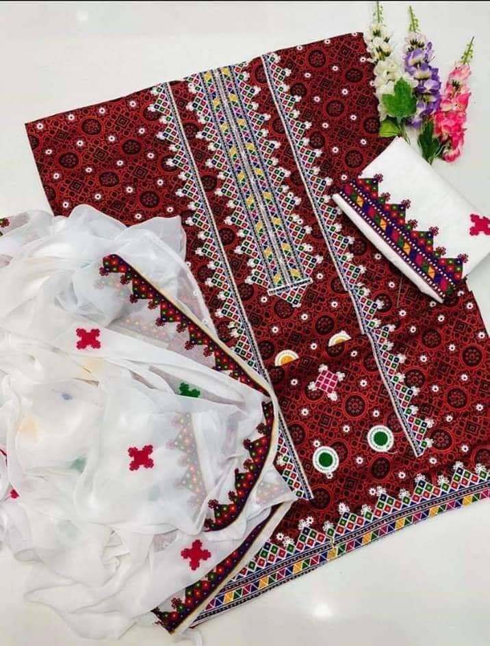 Ajrak Traditional Embroidered 3pc Dress 👗