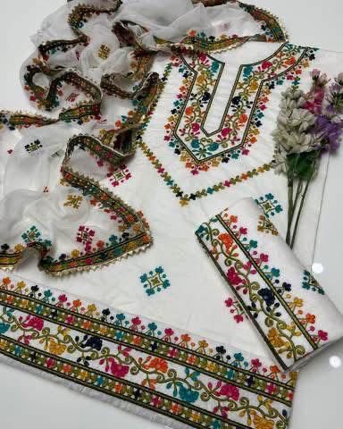 Handmade Style Pakka Tanka Multi Machine Embroidery Unstitch 3pc Dress 👗