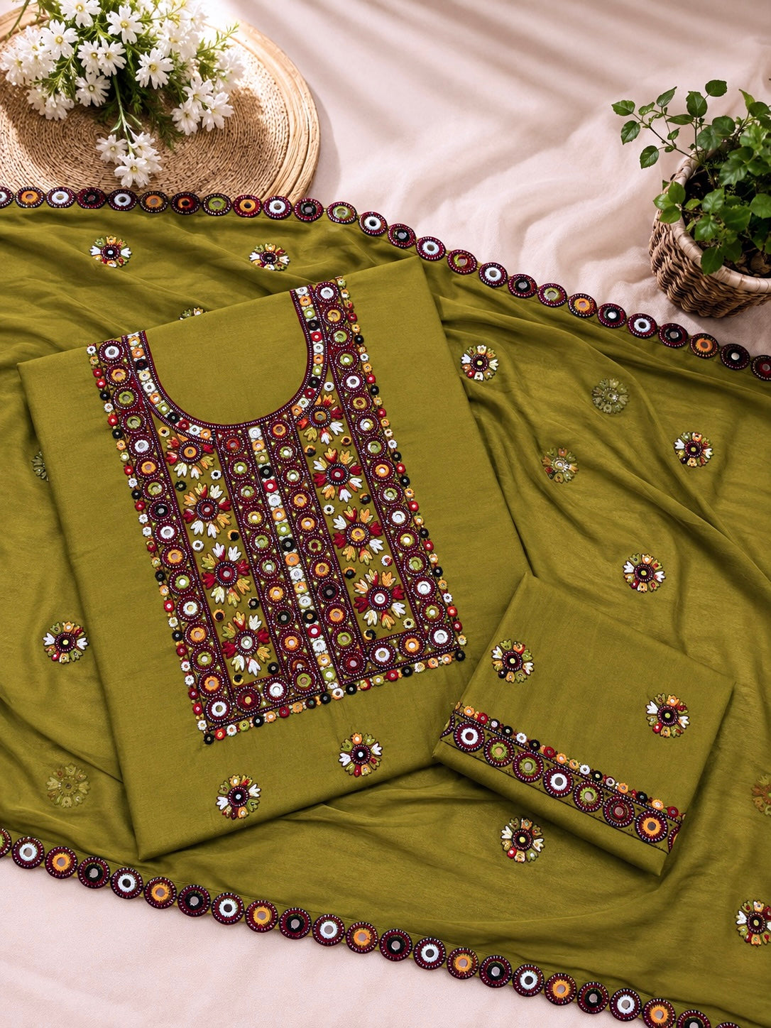 Multi Balochi Thick Thread Sitara Embroidered Soft Cotton with Cutwork Border Chiffon Dupatta - 3PC Unstitched Dress 👗