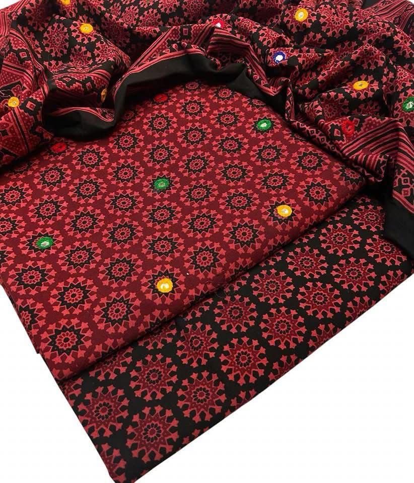 Ajrak Block Print Cotton 3-Piece Suit with Multi Sitara Foil Work – Hand-Dyed Traditional Elegance