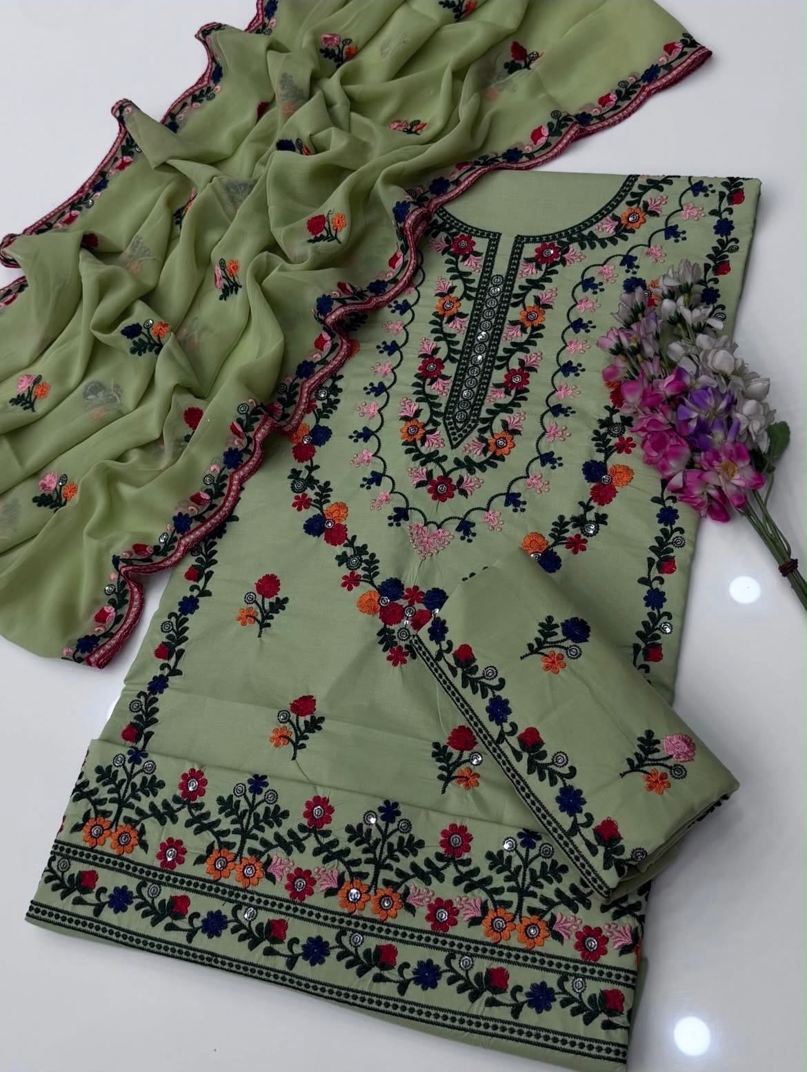 3MM Sequence Sitara Pakka Thread Multi Embroidered Lawn Cotton Suit with Bamber Chiffon Cutwork Dupatta – 3PC Unstitched Dress 👗