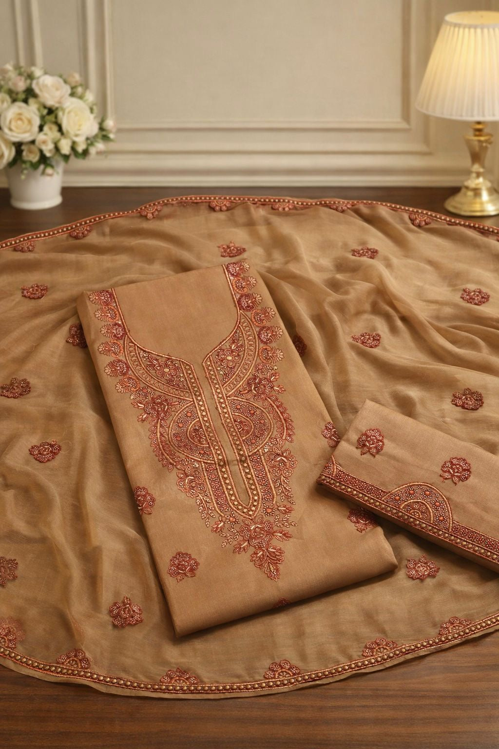 Elegant 3-Piece Kashmiri Computer Embroidery Cotton Fabric With Chiffon Dupatta - 3PC Unstitch Dress 👗