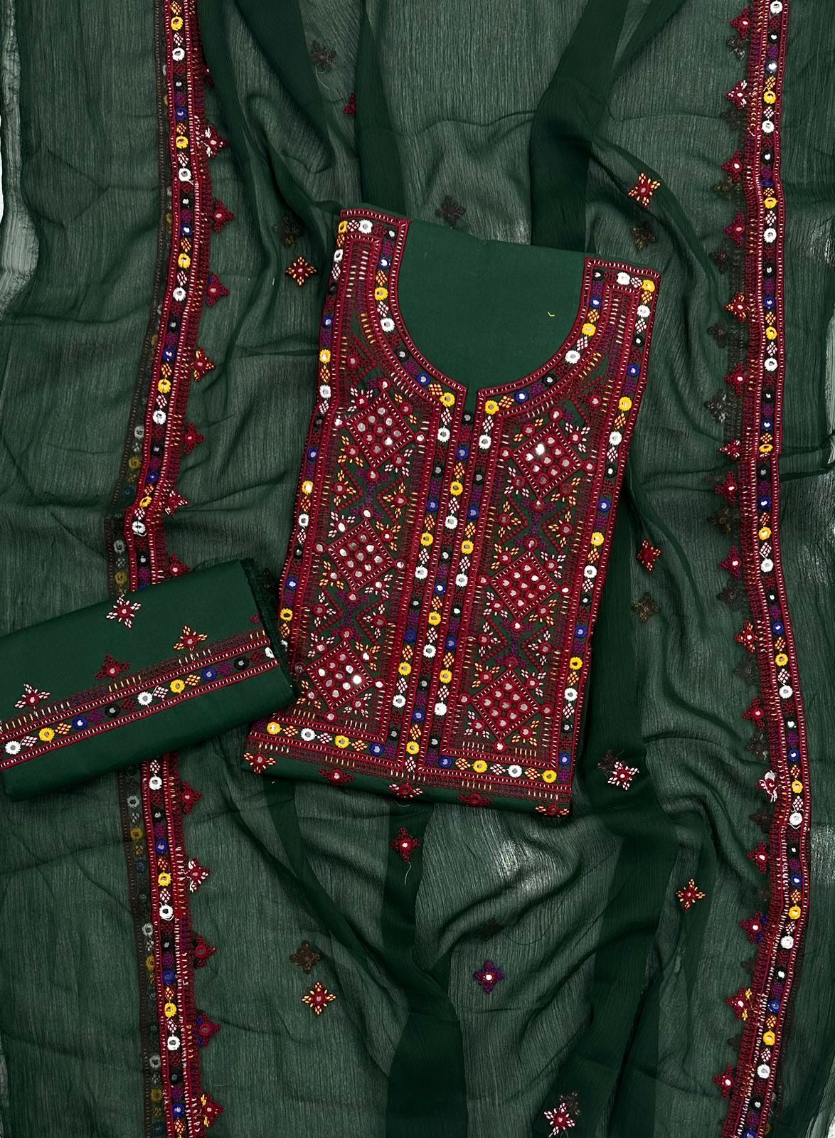 Balochi Thick Thread Work Fancy 3pc Dress 👗