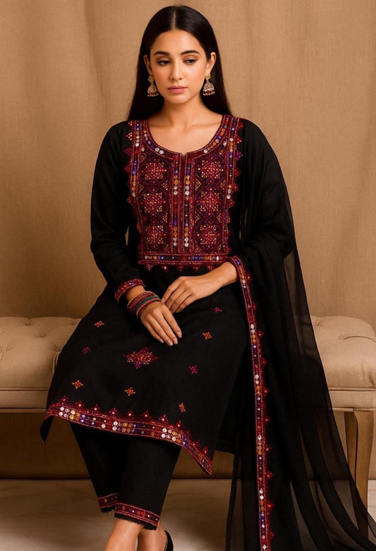 Balochi Thick Thread Work Fancy 3pc Dress 👗