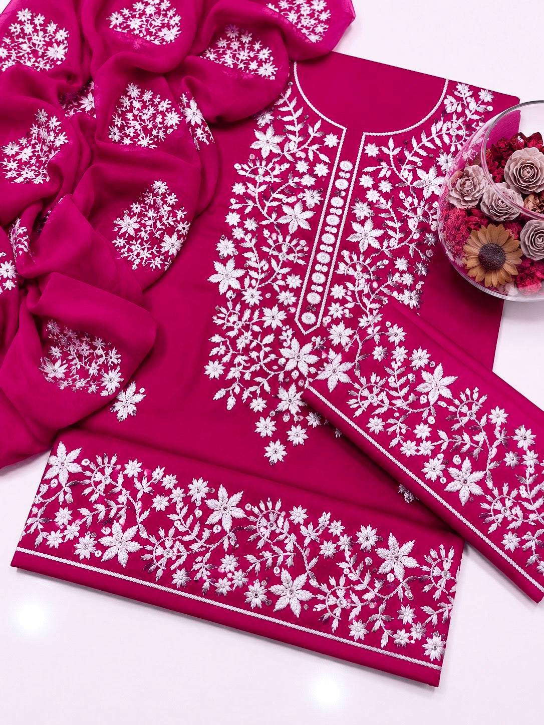 White Thick Thread Sequence Sitara Embroiderd Lawn Cotton With Chiffon Dupatta - 3PC Unstitch Dress 👗