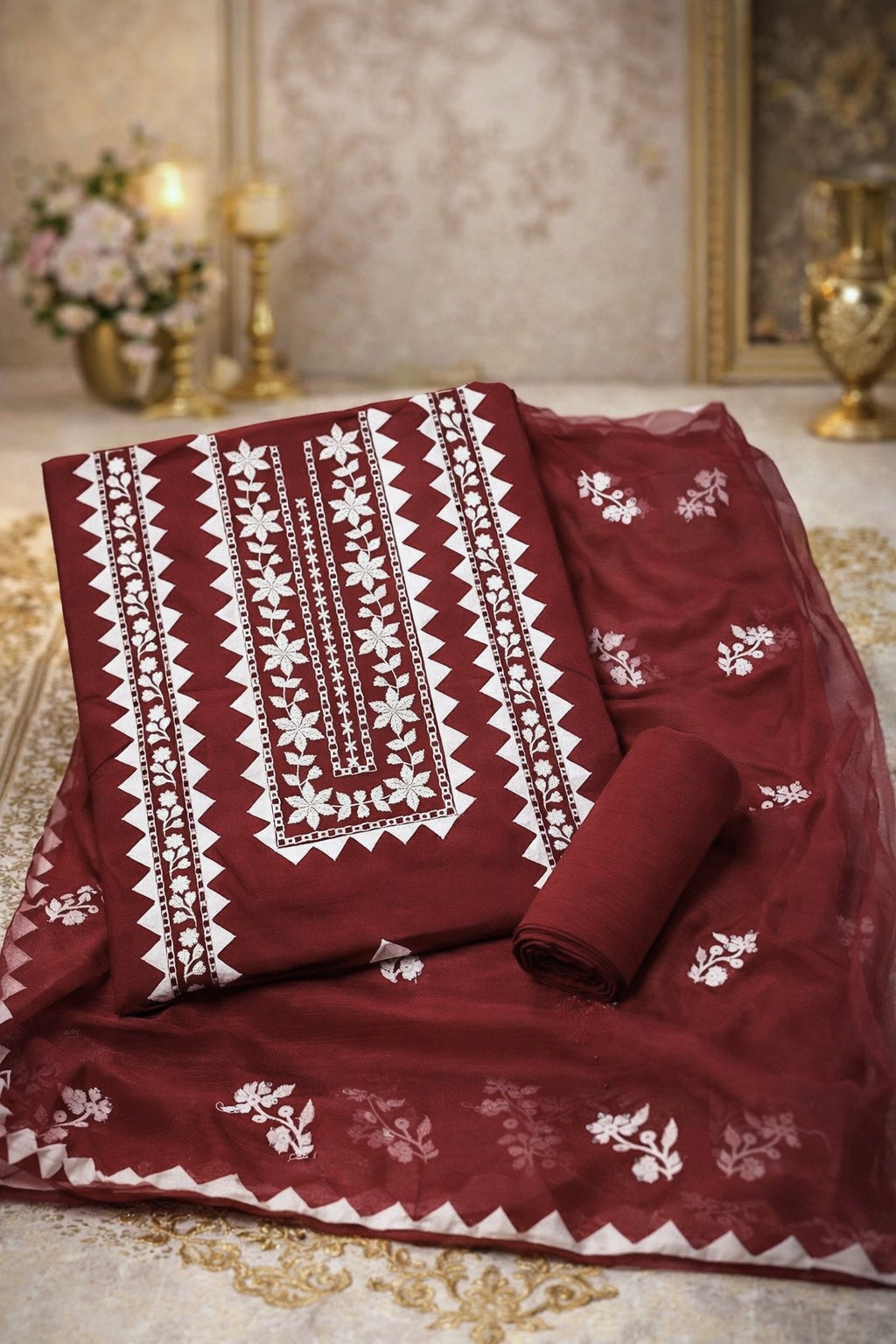 Elegant Handmade Applic Work Embroidery Lawn Cotton with Chiffon Dupatta - Unstitch 3PC Dress 👗