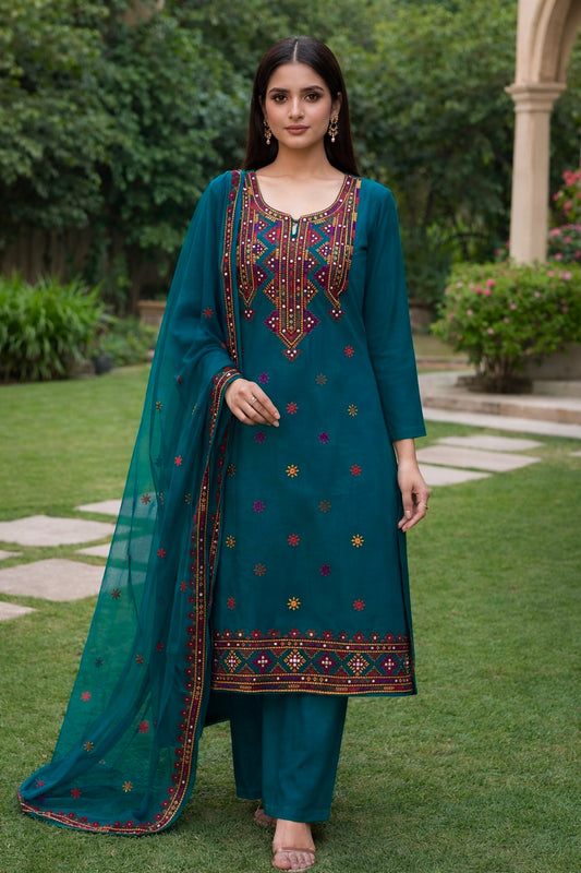 Balochi Aari Sitara Foil Work Embroidered Soft Cotton with Chiffon Dupatta - 3PC Unstitch Dress 👗