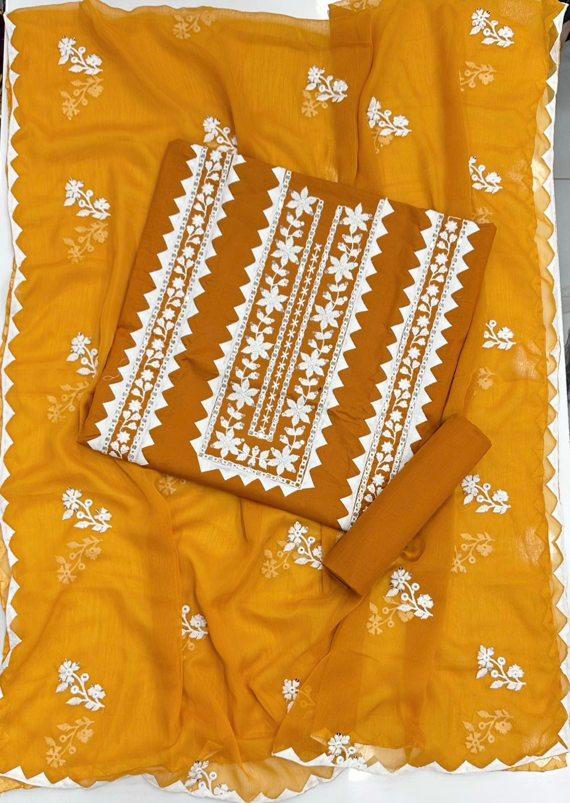 Elegant Applic+Thick Thread Work 3-Piece Cotton Suit