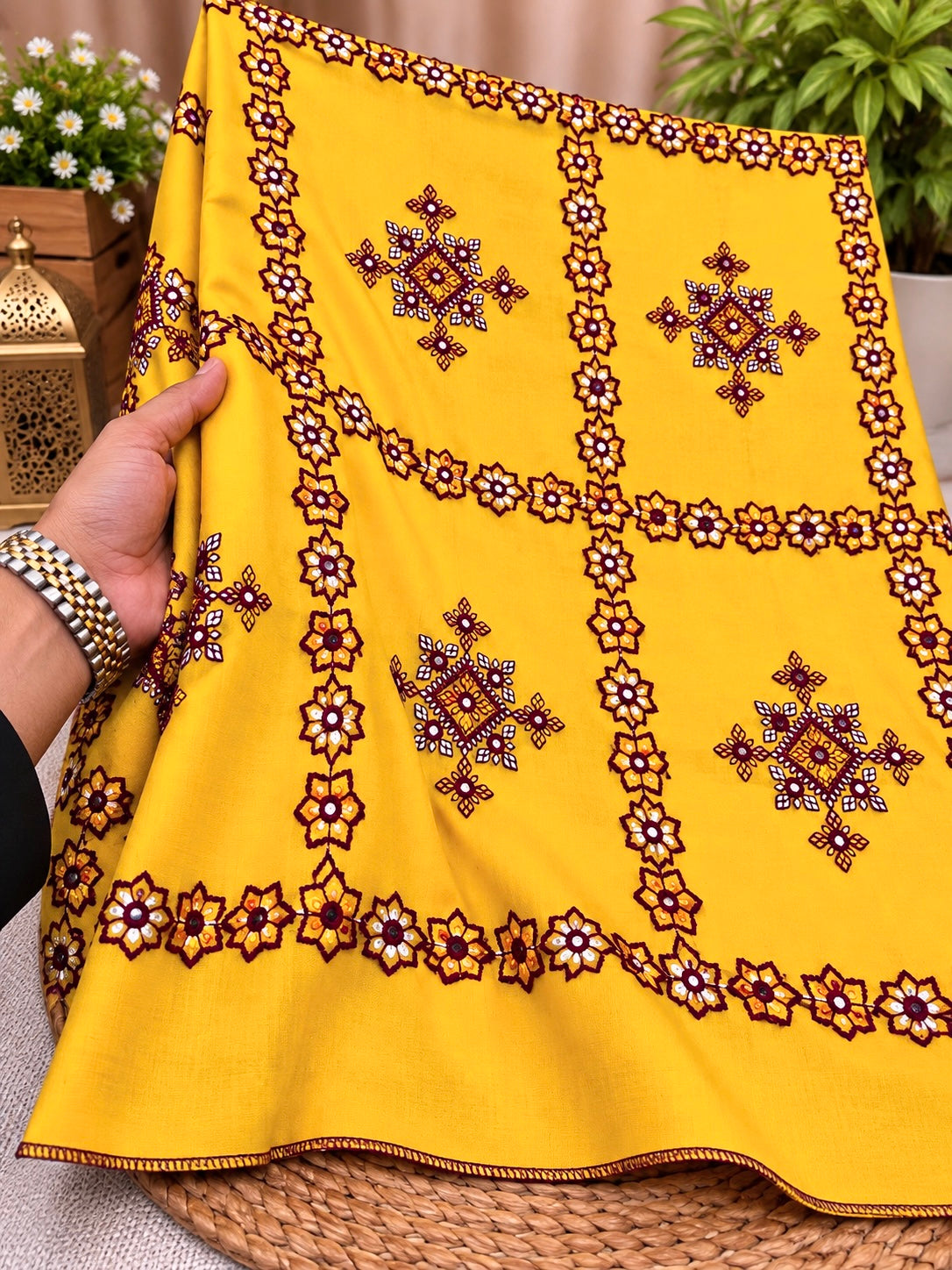 Thick Thread Check Style Full Jaal Sitara Embroidered Balochi Chader | Swiss Lawn