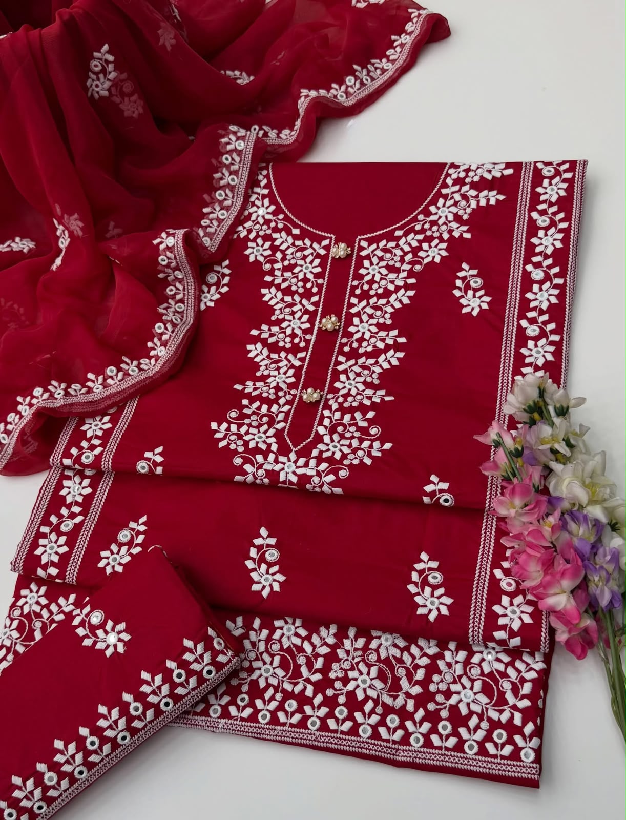 Applic Patti Style Sitara Embroidered Lawn Cotton Shirt & Trouser with Chiffon Embroidered Dupatta - 3PC Unstitch Dress 👗