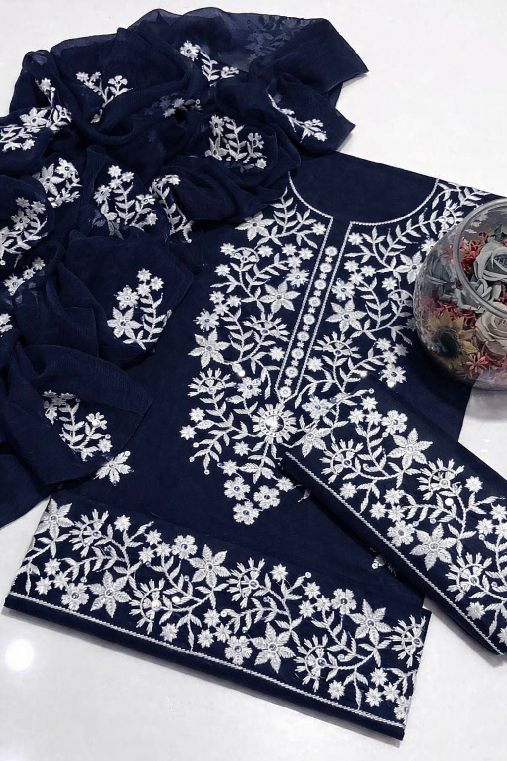 White Thick Thread Sequence Sitara Embroiderd Lawn Cotton With Chiffon Dupatta - 3PC Unstitch Dress 👗