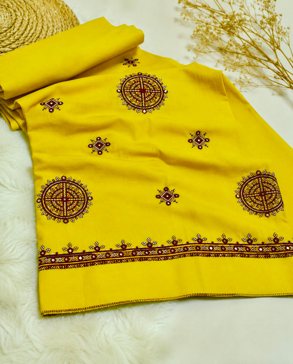 Balochi Thick Thread Sitara Bunches Embroidery Work Chader | Swiss Lawn Fabric