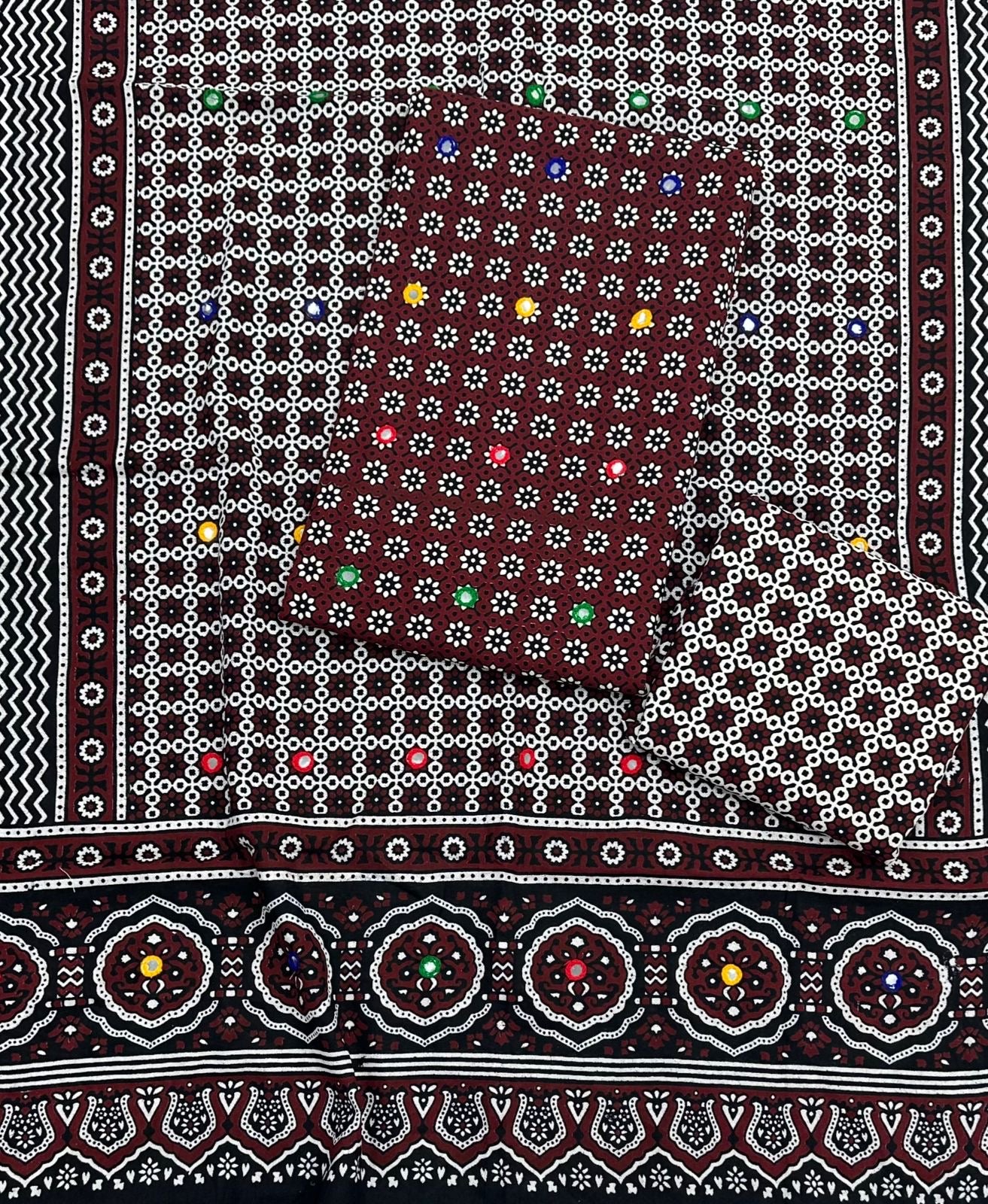 Ajrak Soft Cotton 3-Piece Suit with Multi Sitara Foil Work – Hand-Dyed Traditional Elegance