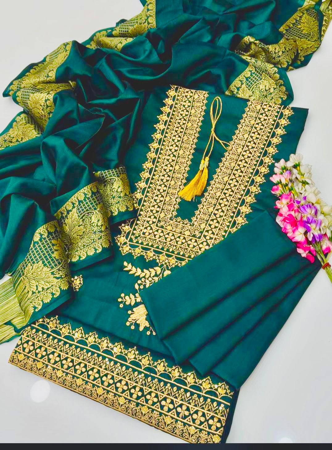 Winter Staple Soosi 3-Piece Suit | 3mm Sequence Embroidery with Jacquard Staple Soosi Shawl Dupatta