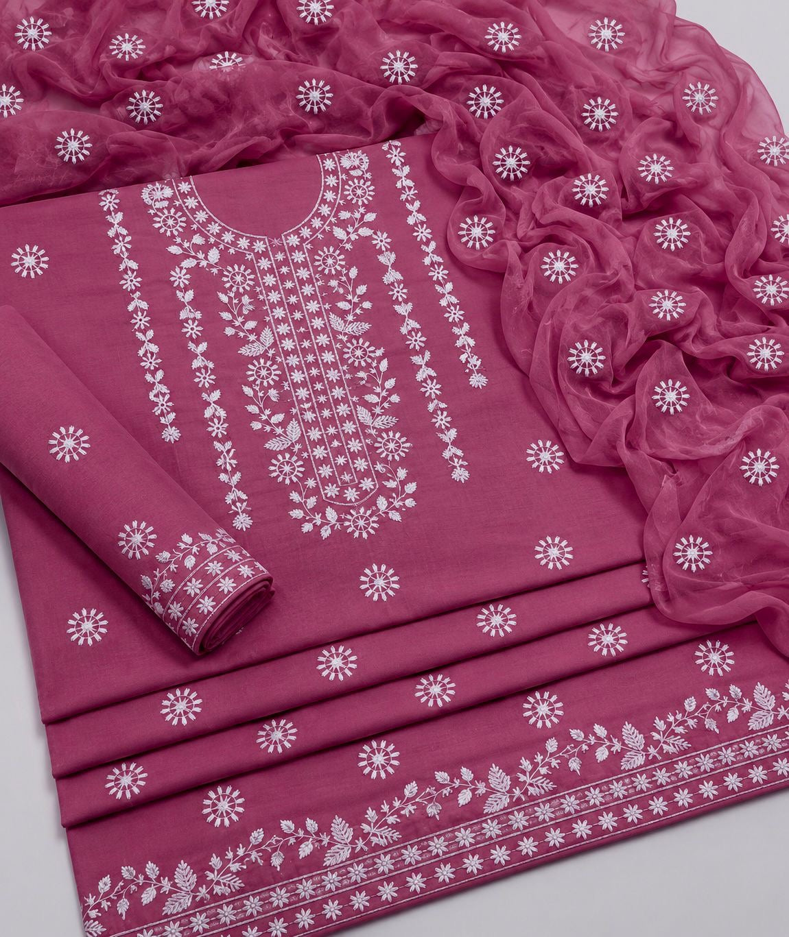Pakka Thick Thread Lawn Cotton Embroidered with Chiffon Dupatta | 3PC Unstitched Dress 👗