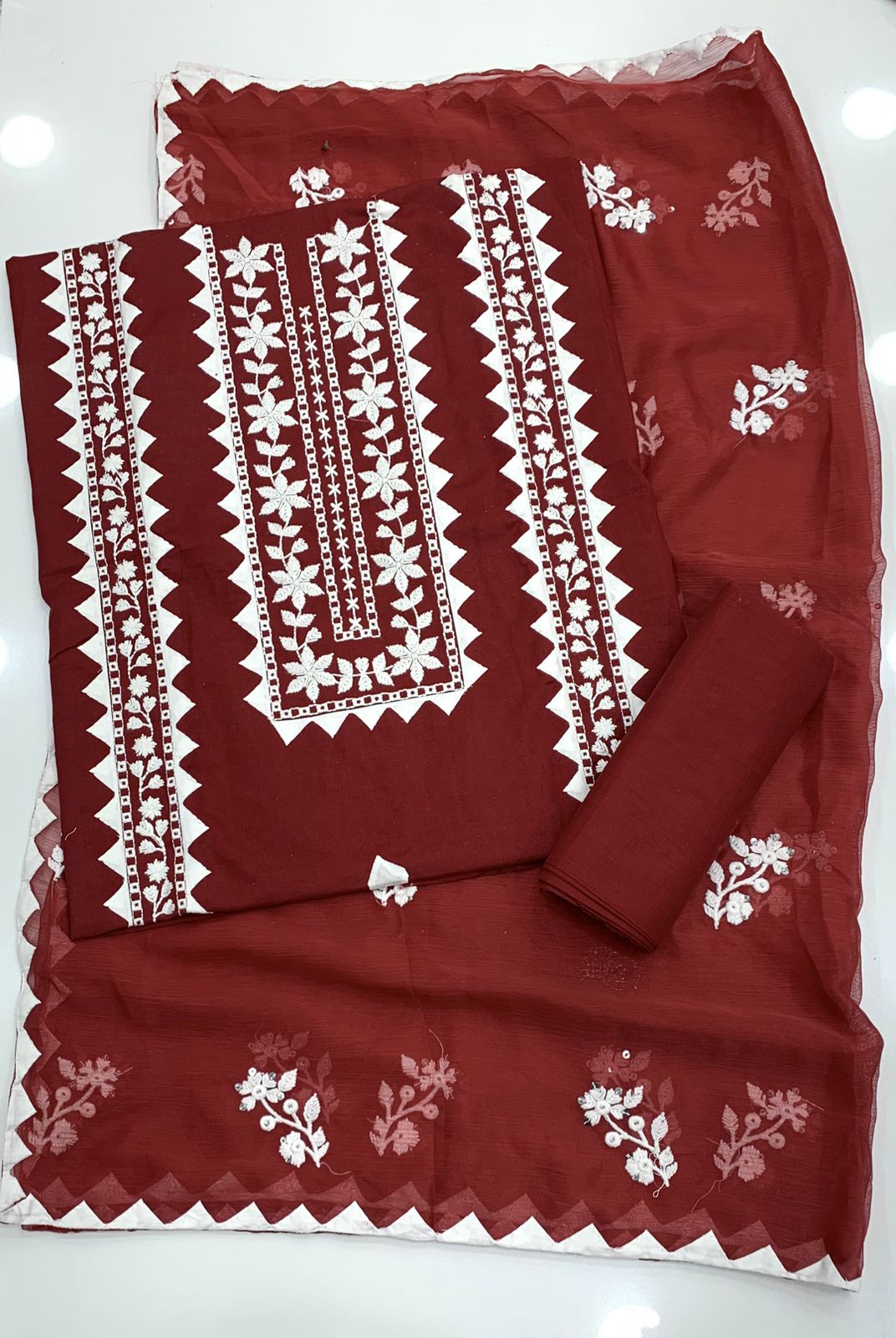 Elegant Applic+Thick Thread Work 3-Piece Cotton Suit