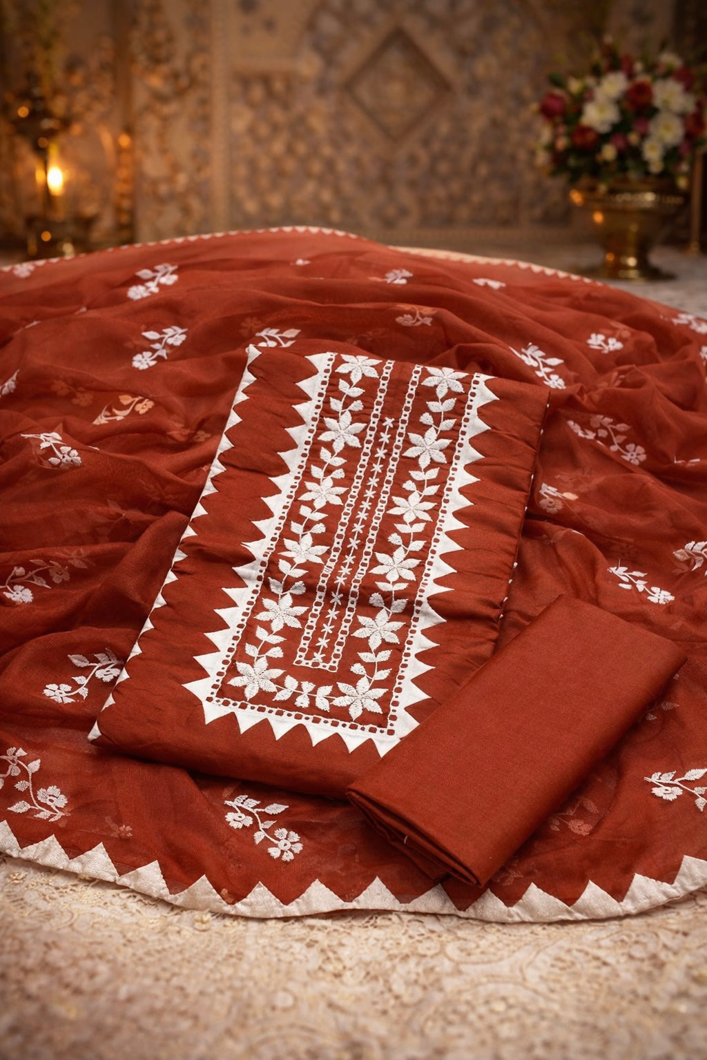 Elegant Handmade Applic Work Embroidery Lawn Cotton with Chiffon Dupatta - Unstitch 3PC Dress 👗