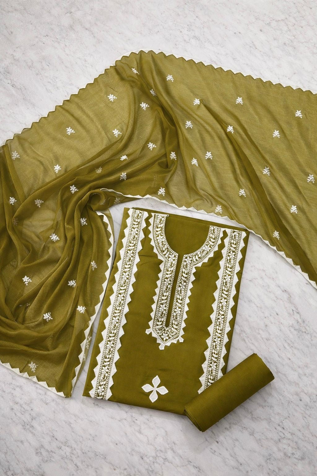 Handmade Applique & Machine Embroidered Lawn Suit with Chiffon Dupatta – 3 Piece Unstitched