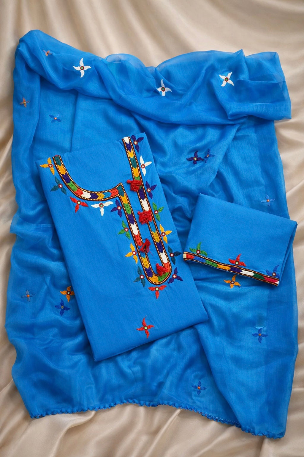 Village Work Handmade Soft Cotton With Chiffon Dupatta - 3PC Unstitch Dress 👗