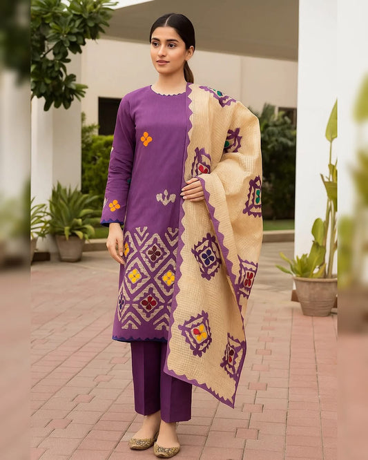 Khaadi Khaddar Applic Handmade 3pc Dress 👗