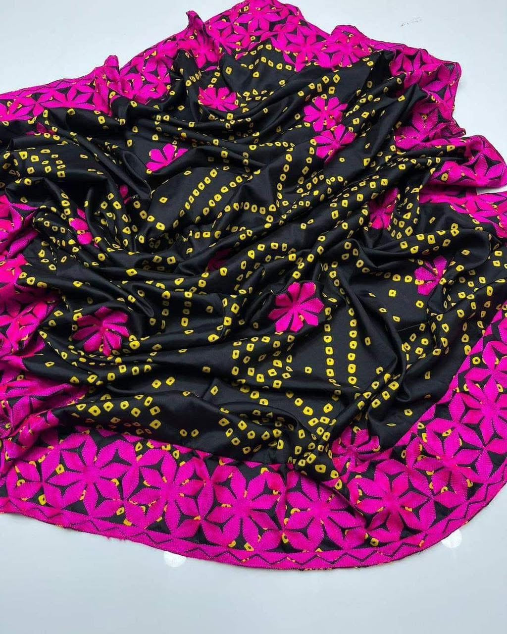 Chunri Print Silk Fabric Applique Style Ari Embroidery Chadar