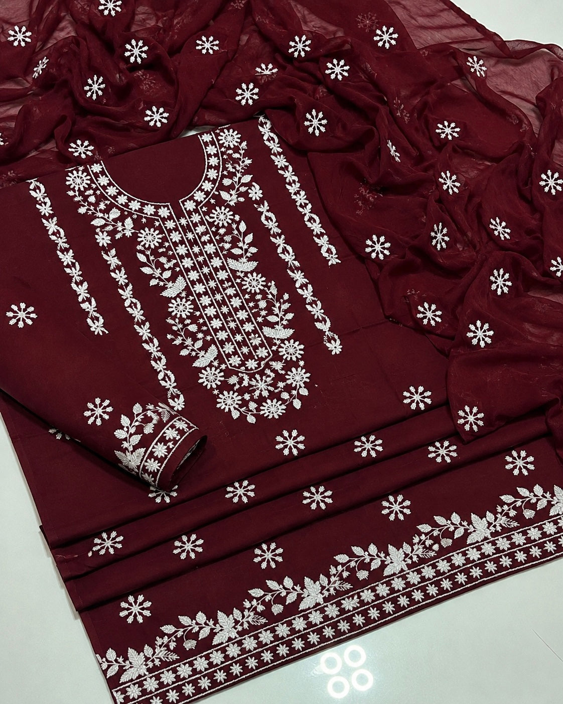 Pakka Thick Thread Fancy Gala Daman Embroidery Lawn Cotton with Chiffon Dupatta - 3PC Unstitch Dress 👗