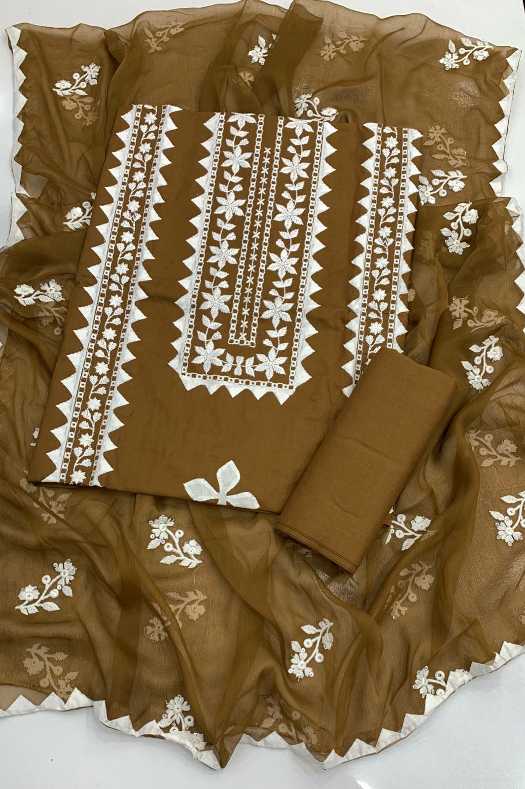 Elegant Applic+Thick Thread Work 3-Piece Cotton Suit