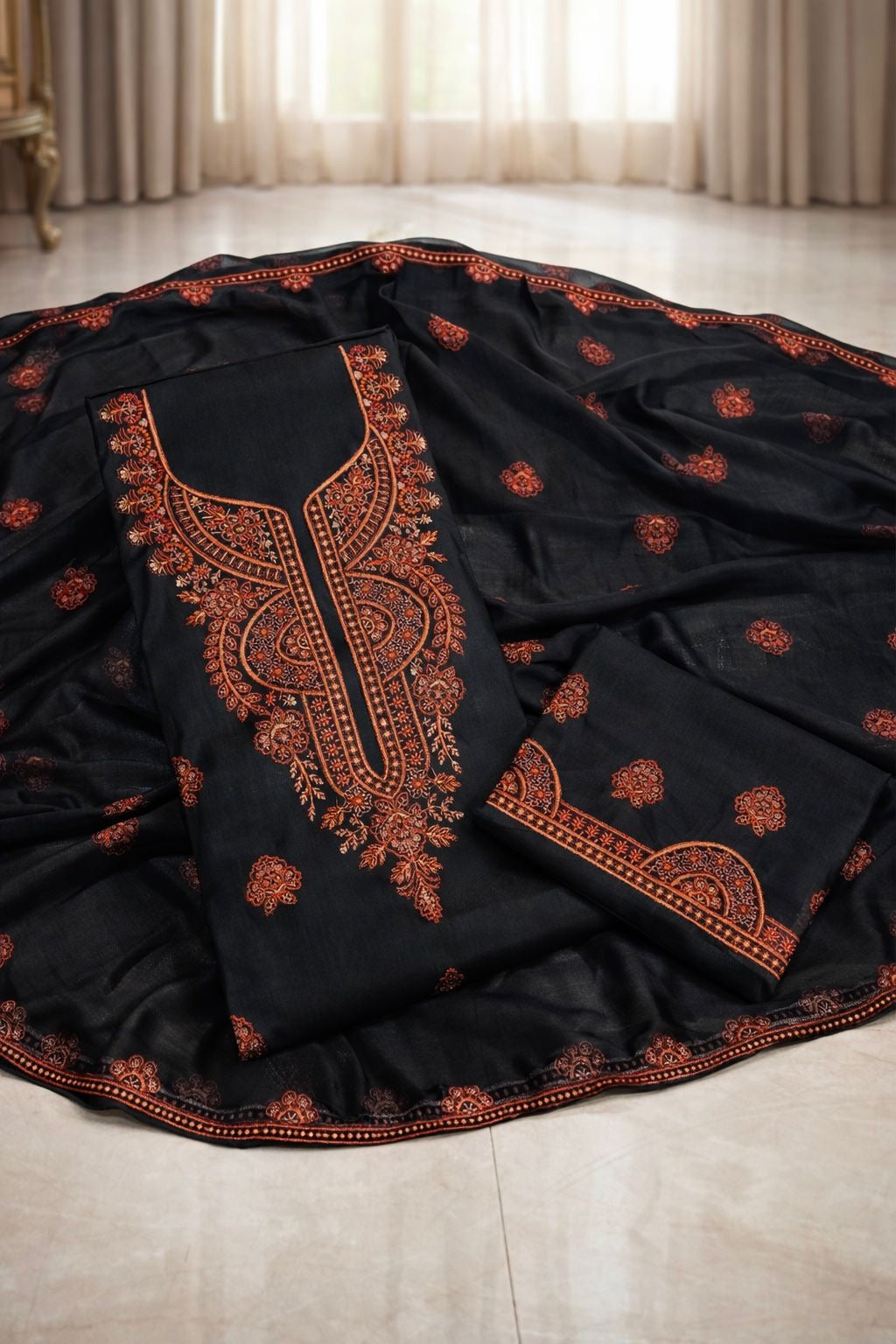 Elegant 3-Piece Kashmiri Computer Embroidery Cotton Fabric With Chiffon Dupatta - 3PC Unstitch Dress 👗