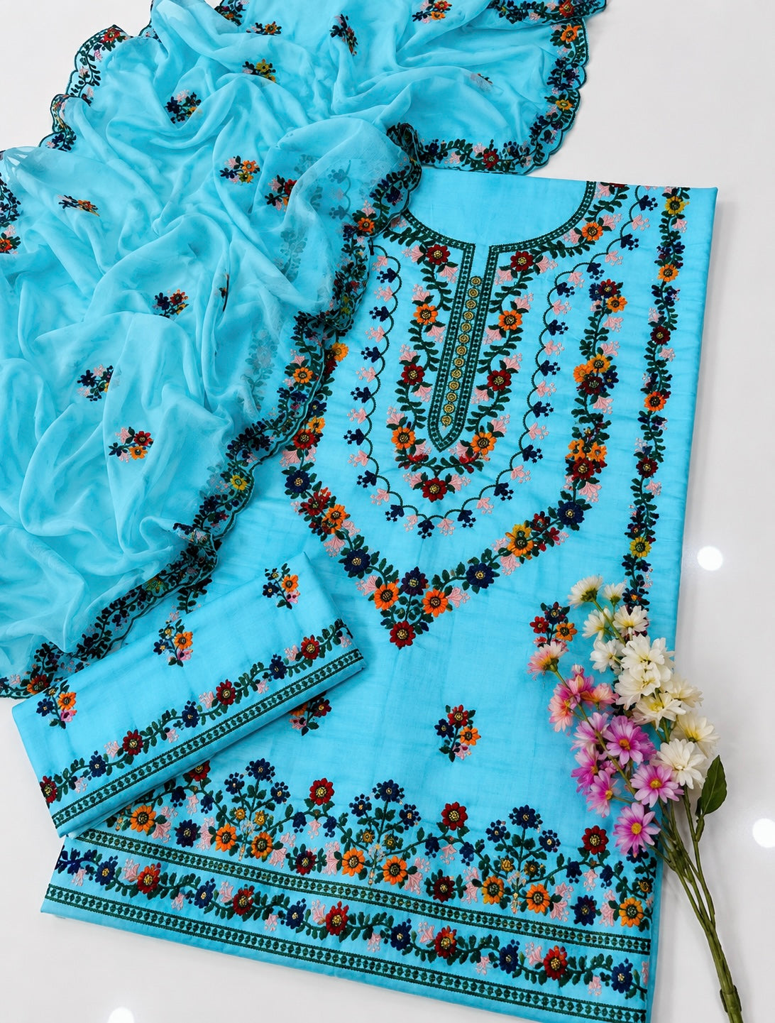 3MM Sequence Sitara Pakka Thread Multi Embroidered Lawn Cotton Suit with Premium Chiffon Cutwork Dupatta – 3PC Unstitched Dress 👗