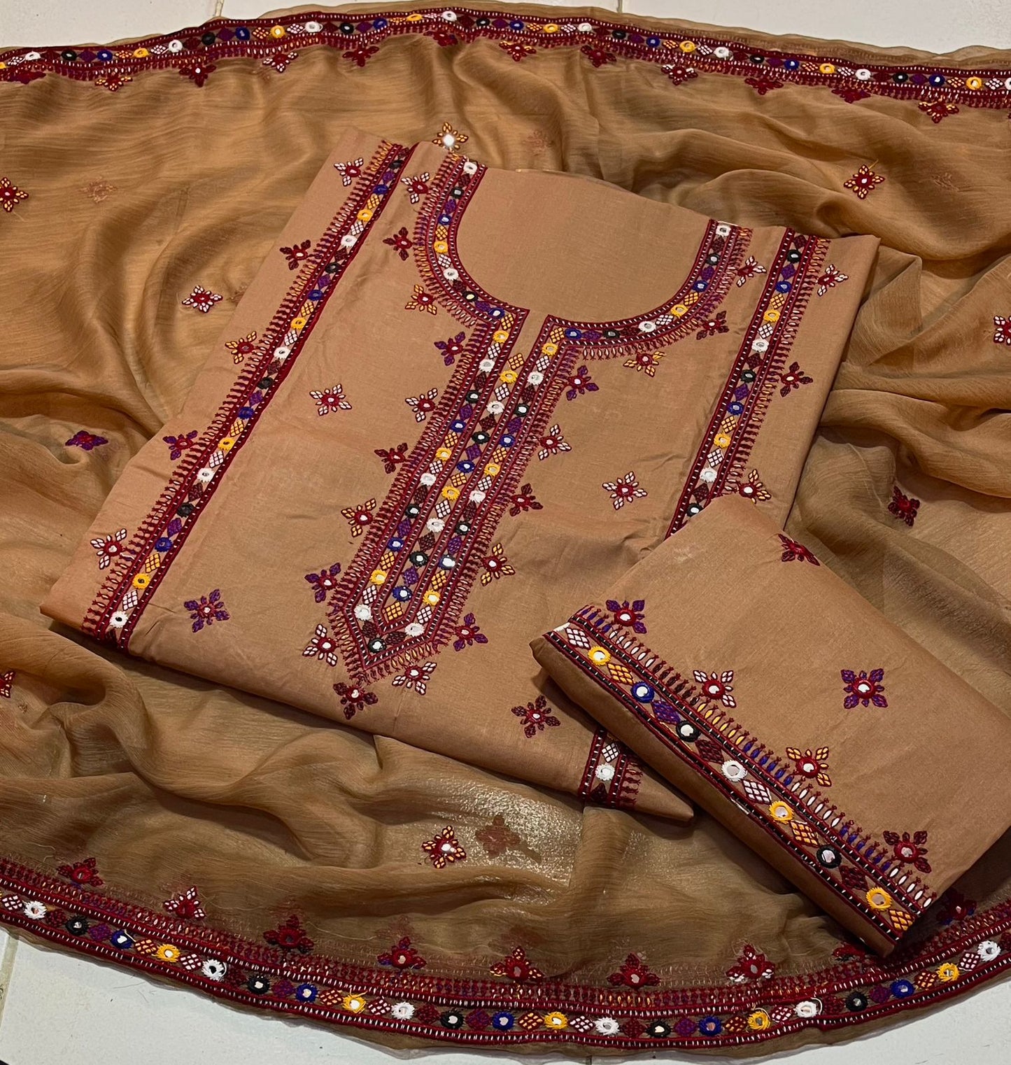 Balochi Gala Bail Daman Soft Cotton Thick Thread Embroidered 3-Piece Unstitched Suit