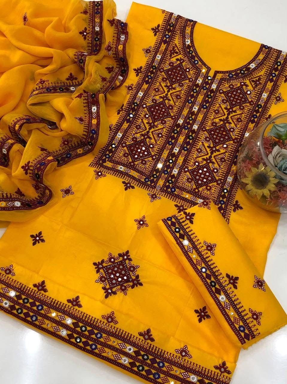 Balochi Thick Thread Sitara Embroidery Lawn Cotton With Chiffon Dupatta - 3PC Unstitch Dress 👗