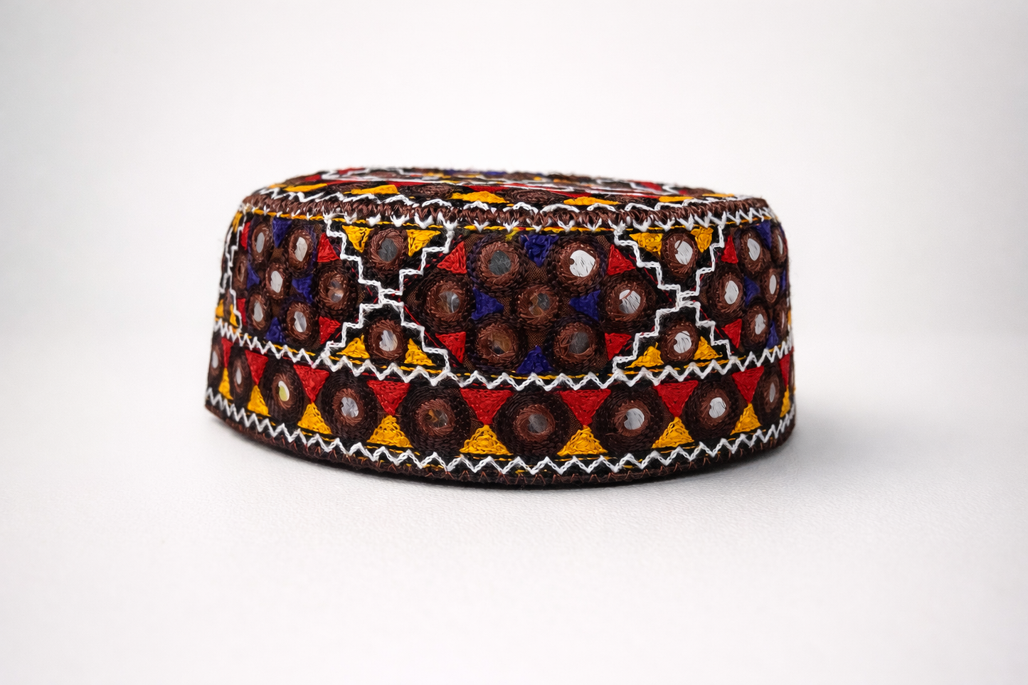 Traditional Sindhi Ladies Cap – Sitara Embroidered Work | Round Shape