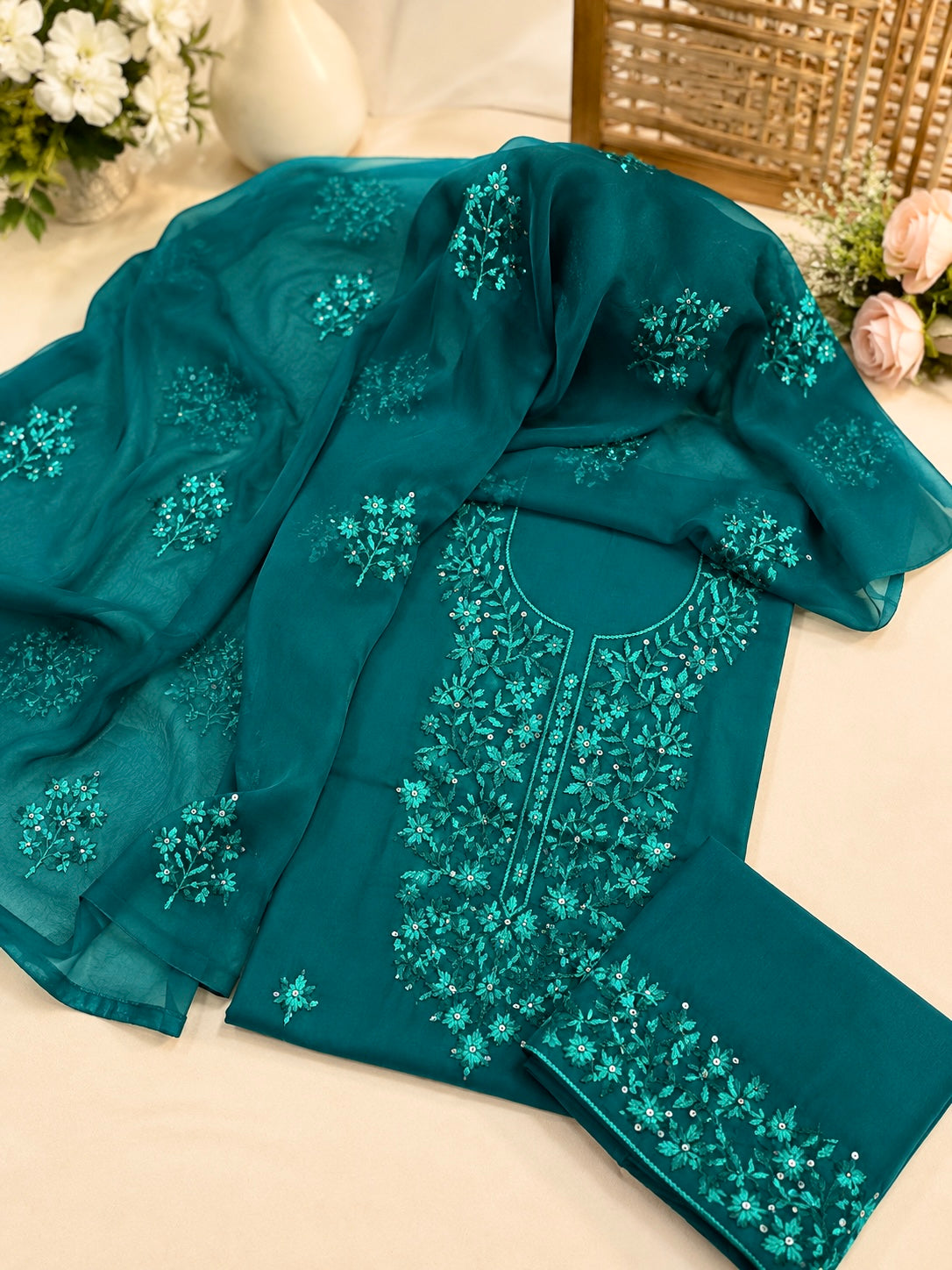 3MM Sitara Two-Tone Thick Thread Machine Embroidered Soft Cotton with Chiffon Dupatta - 3PC Unstitch Dress 👗