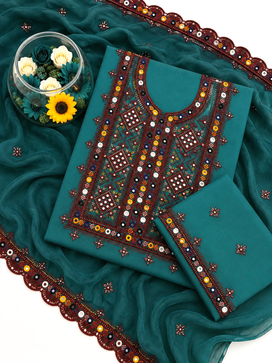 Balochi Thick Thread 9MM Sitara Work Machine Embroidered Soft Cotton with Two Side Cutwork Border Chiffon Dupatta - 3PC Unstitched Dress 👗