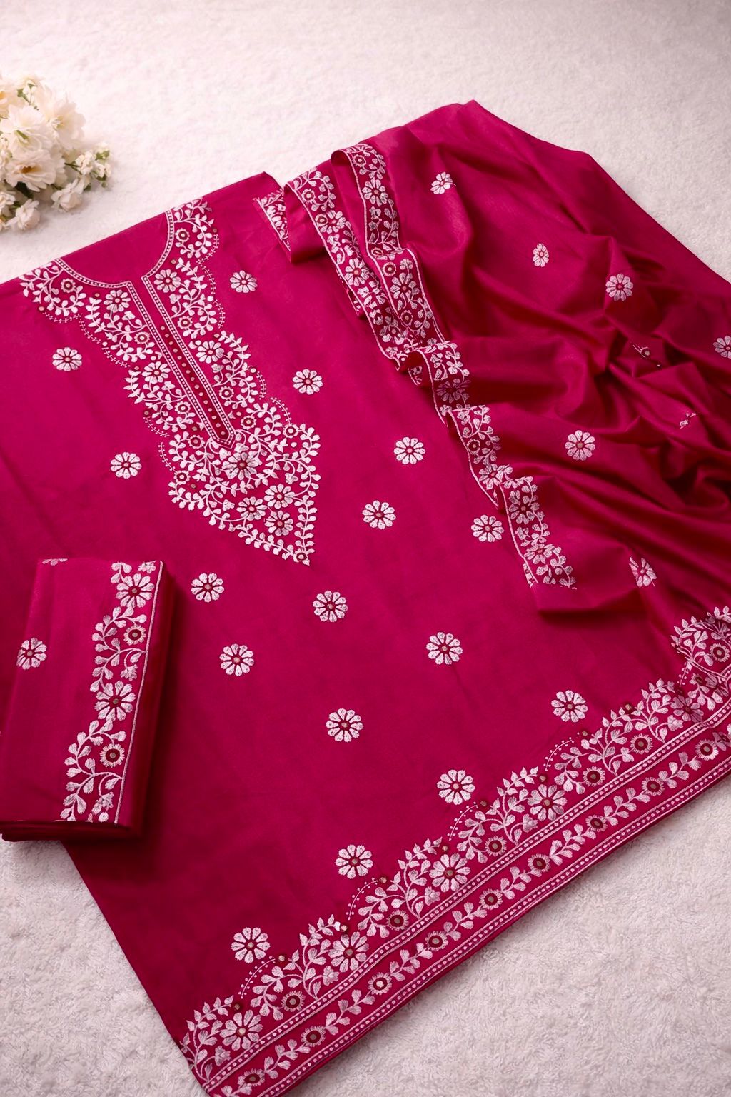 9MM Sitara Pakka Thread Work Embroidery Lawn Cotton Fabric - 3PC Unstitch Dress 👗