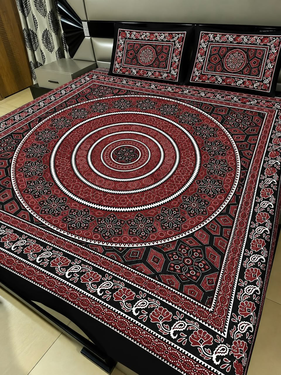Ajrak Block Print Cotton Fabric King Size Bedsheet Set with 2 Unstitched Pillow Covers