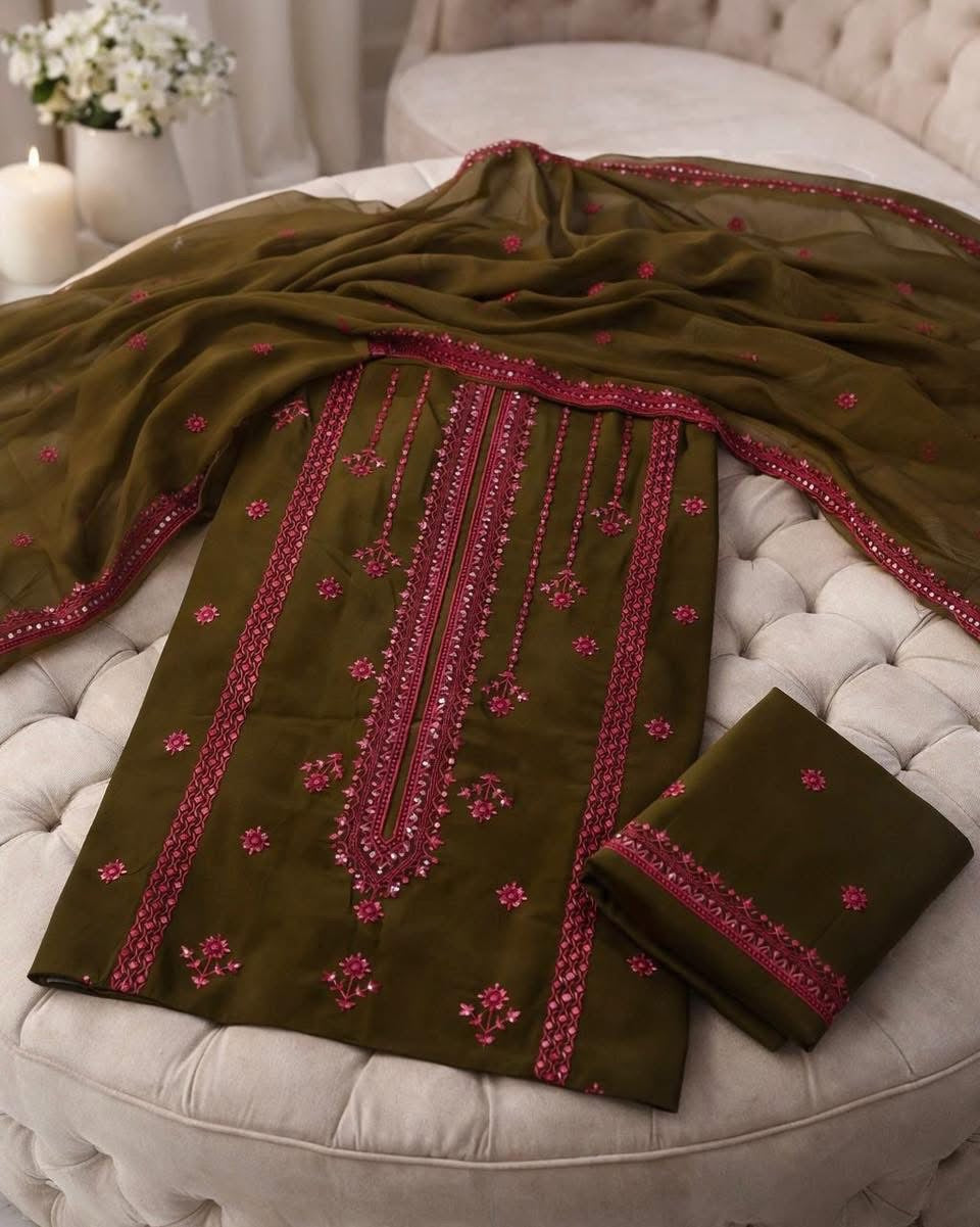 3MM Sequence Sitara Gala with Panel Daman Embroidered Lawn Cotton with Chiffon Dupatta - 3PC Unstitch Dress 👗