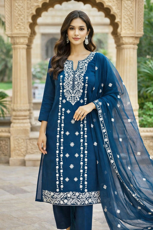 Elegant 3-Piece Pakka Thread 9MM Sitara White Embroidered 3PC Suit – | Lawn Cotton | Chiffon Dupatta