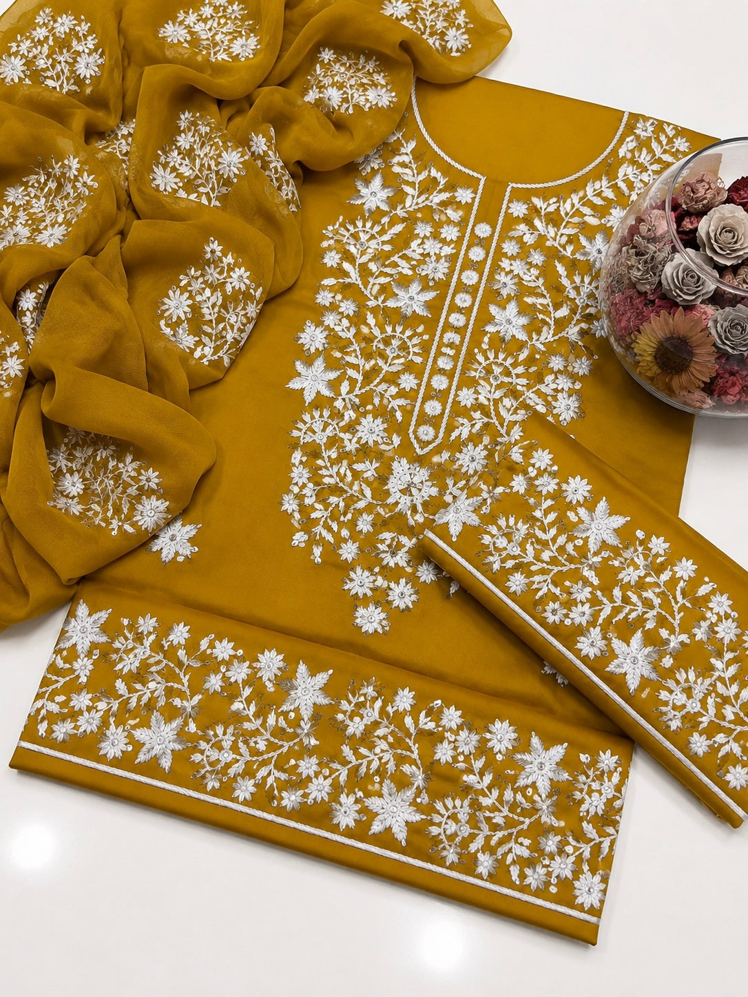 White Thick Thread Sequence Sitara Embroiderd Lawn Cotton With Chiffon Dupatta - 3PC Unstitch Dress 👗